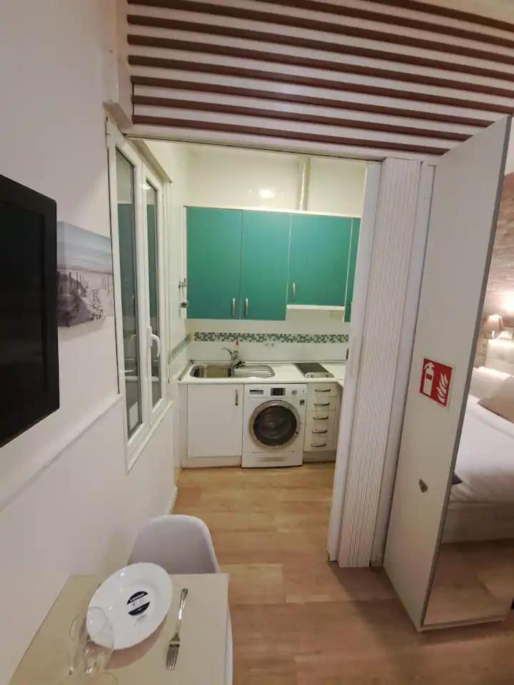 Cosy Apartamento En La Latina Madrid Exteriér fotografie
